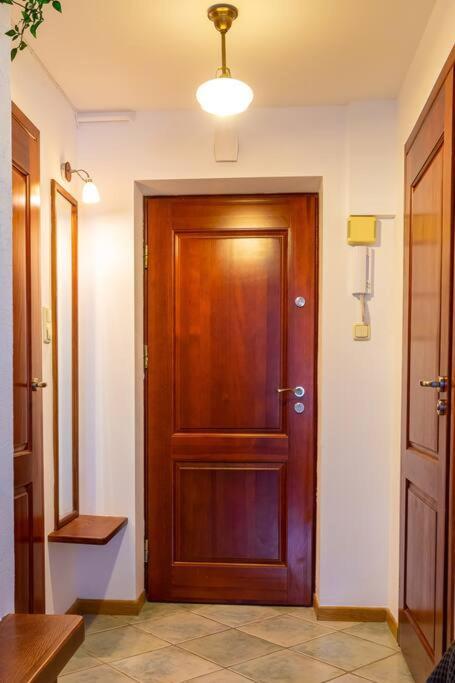شقة Cozy, Bright, Comfy Studio Next To The Old Town. وارسو المظهر الخارجي الصورة