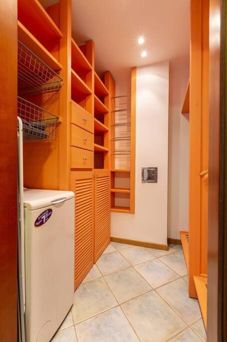 شقة Cozy, Bright, Comfy Studio Next To The Old Town. وارسو المظهر الخارجي الصورة